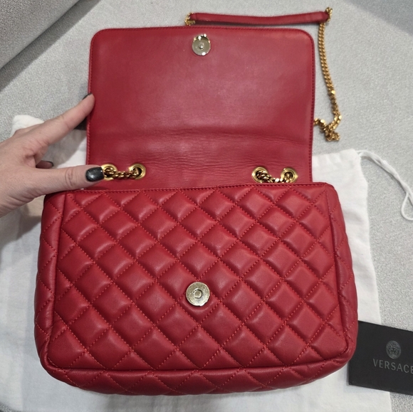 Versace Red Quilted Nappa Leather Medusa Shoulder Bag – Gold Hardware - Picture 6 of 17